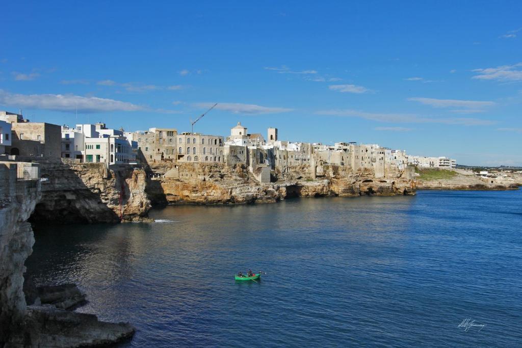 Hotel Grotta Palazzese Polignano a Mare Exterior photo